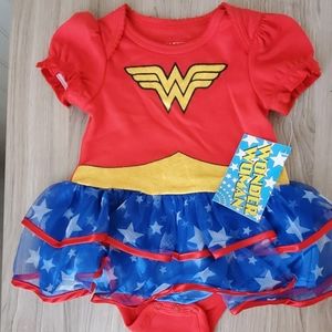 Wonder woman onesie 0-6months